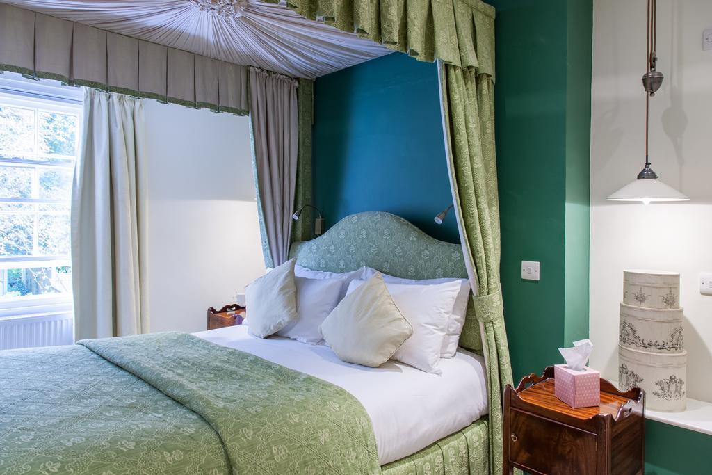 The Wychwood Inn Shipton under Wychwood Ngoại thất bức ảnh