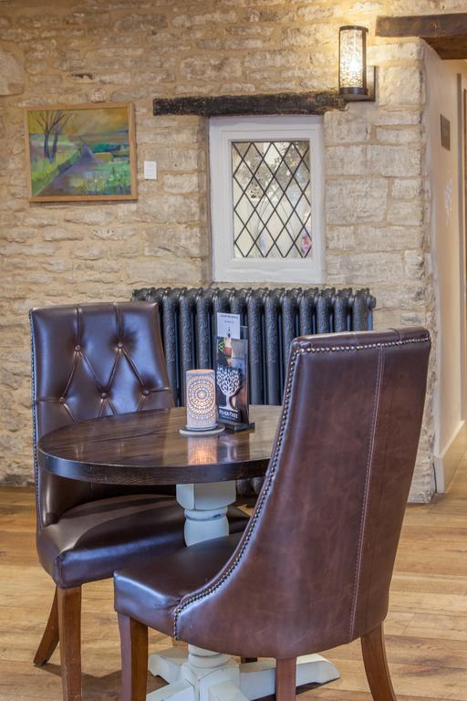 The Wychwood Inn Shipton under Wychwood Ngoại thất bức ảnh