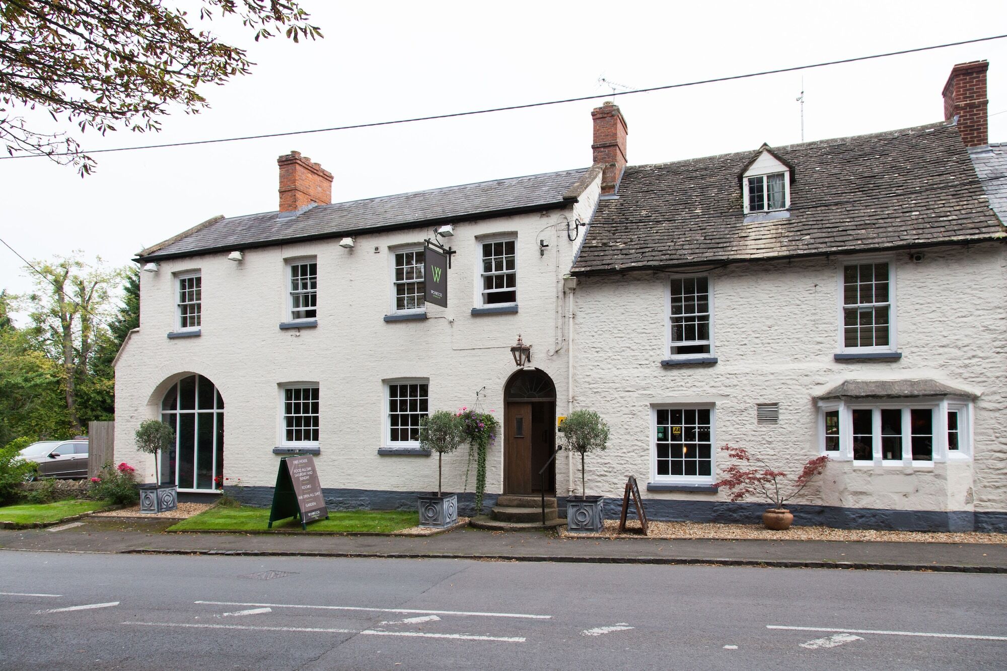 The Wychwood Inn Shipton under Wychwood Ngoại thất bức ảnh